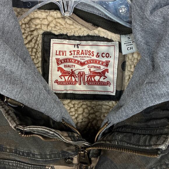 Levis Sherpa Lined Field Jacket Hoodie Men S Camo Utility Full Zip Chore Coat - Picture 10 of 11